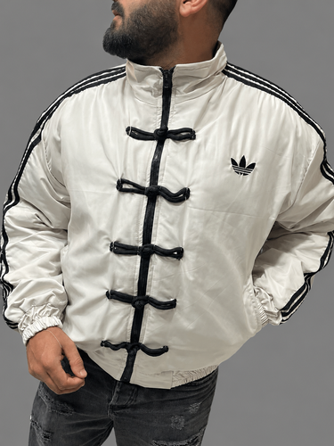 کاپشن سه خط داخل الیاف خورده ضخیم